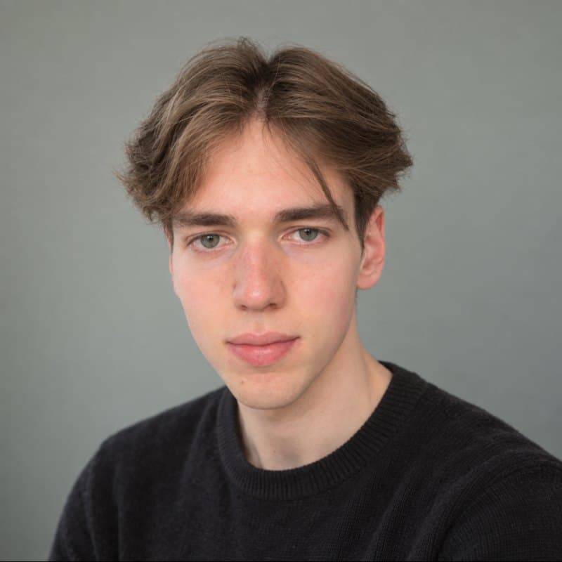 Porträt von Simon Waiß
